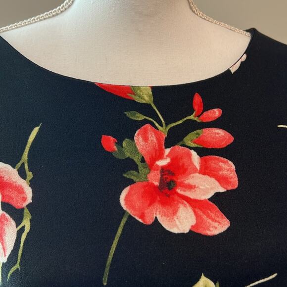 NWT $74 AGB Plus Size 16 Essential Sheath Black Red Floral Dress Career Midi - Picture 5 of 16